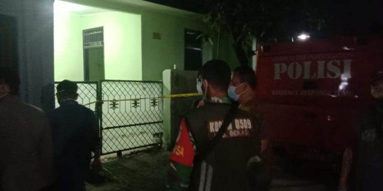 Wanita Cantik Dibunuh Penuh Luka Bacokan