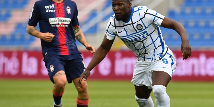 Taklukan Crotone, Inter Milan Semakin Kokoh di Puncak Klasemen