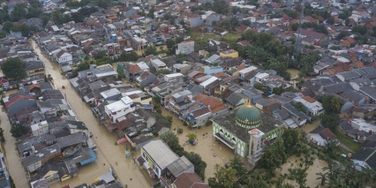 Sembilan Kecamatan di Bekasi Terendam Banjir