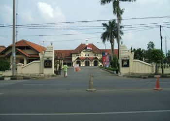 IPW : Polisi Tak Boleh Kalah Lawan Artis NM, Polresta Serang Kota Jawab dengan Penggeledahan.