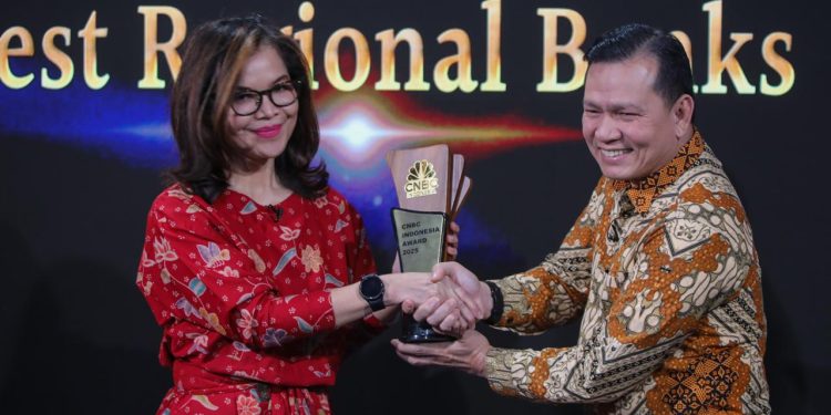 Bank Jakarta Raih Penghargaan Regional Banking ESG Excellence Award 2025