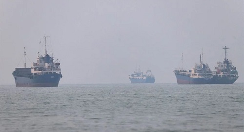 Iran dan Oman Sepakati Rute Baru Pelayaran Selat Hormuz